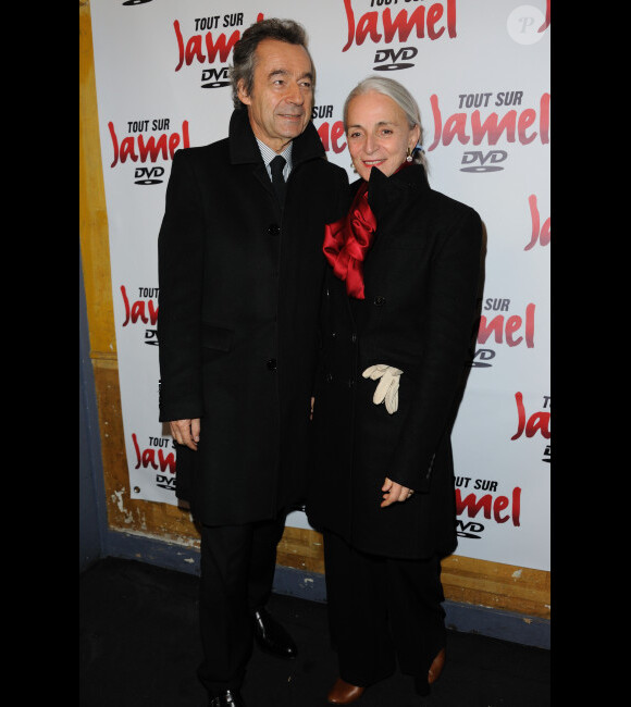 Michel Denisot et sa femme pour le lancement du DVD Tout sur Jamel à Paris, le 16 novembre 2011.