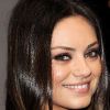 Mila Kunis au salon de l'auto de Los Angeles, le 15 novembre 2011.