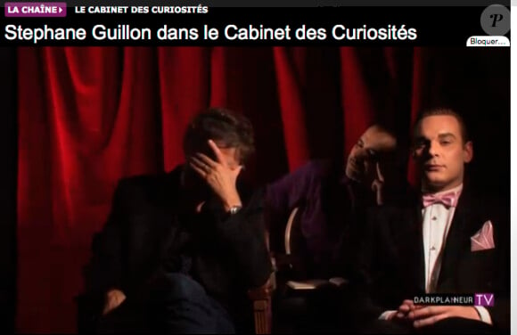Stéphane Guillon dans l'émission Le Cabinet des Curiosités.