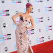 AMA 2011 : Katy Perry et Nicki Minaj font le jeu de l'excentricité