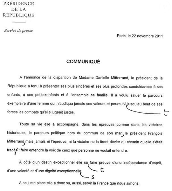 Communiqué de L'Elysée corrigé par L'Express.fr, le 22 novembre 2011.