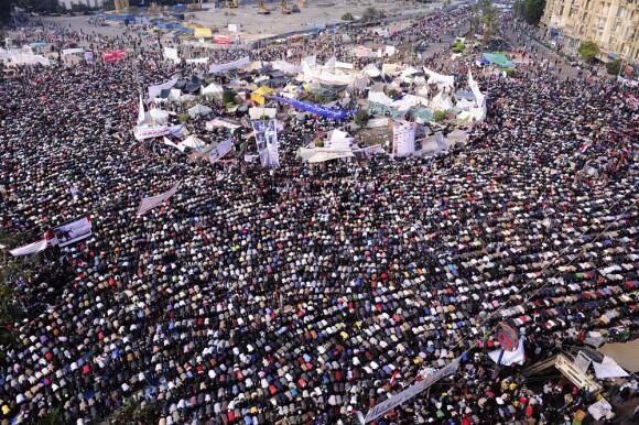 La Place Tahrir du Caire, le 25 novembre 2011, où Caroline Sinz à été violée.