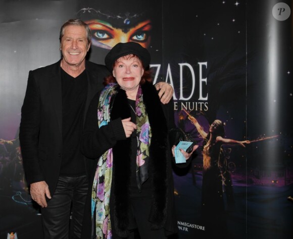 Jean-Claude Darmon et Régine à la première de la comédie musicale Sheherazade aux Folies Bergère le 6 décembre 2011