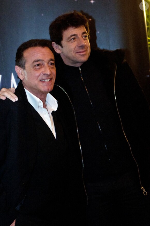 Felix Gray et Patrick Bruel lors de la première de la comédie musicale Shéhérazade aux Folies Bergères à Paris le 6 décembre 2011