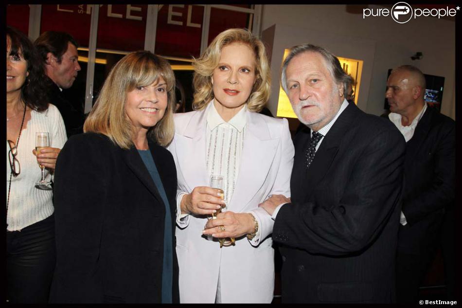 Chantal Goya Et Jean Jacques Debout Au Concert De Sylvie Vartan Pour Ses 50 Ans De Carriere A La Salle Pleyel A Paris Le 23 Novembre 2011 Purepeople