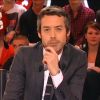 Yann Barthès dans Le Petit Journal du mercredi 7 décembre 2011.
