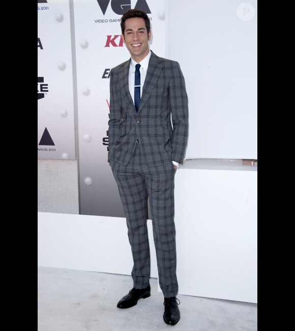Zachary Levi assiste à la soirée des Spike TV Video Games Awards 2011, le samedi 10 décembre à Los Angeles.