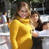 Hilary Duff, enceinte, assiste au gala de charité Danskin Goodwill à Beverly Hills le 10 décembre 2011