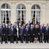 Le gouvernement Fillon III après son premier conseil des ministres, à Paris, le 17 octobre 2011.