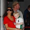 Boris Becker, sa femme Lilly et le petit Amadeus arrivent à Miami pour célébrer les fêtes de Noël le 19 décembre 2011