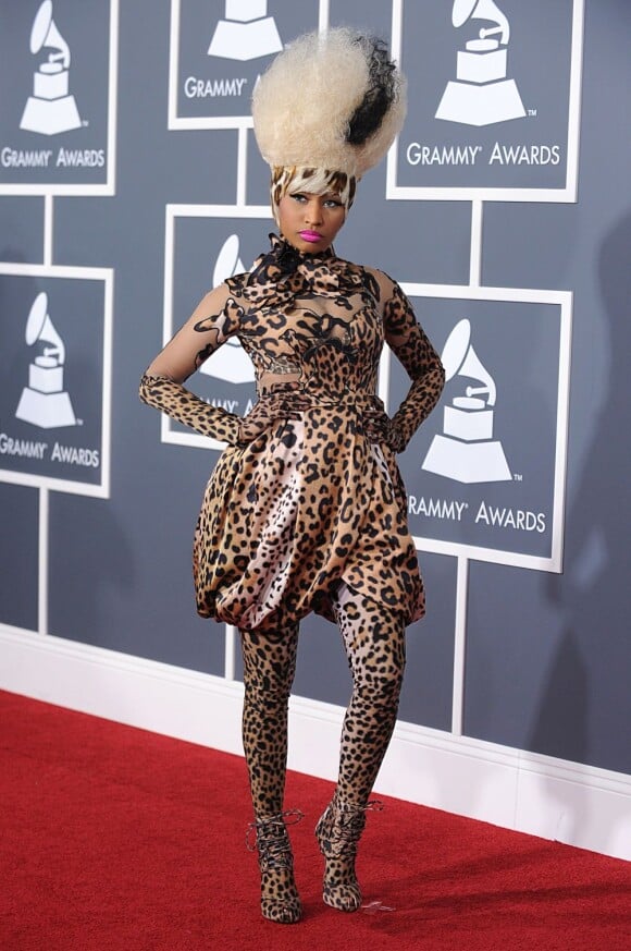 Nicki Minaj se transforme en léopard avec l'aide de Givenchy Couture pour son arrivée aux Grammy Awards. Los Angeles, le 13 février 2011.