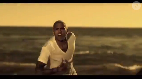 Chris Brown dans le clip de Another Round, feat Fat Joe