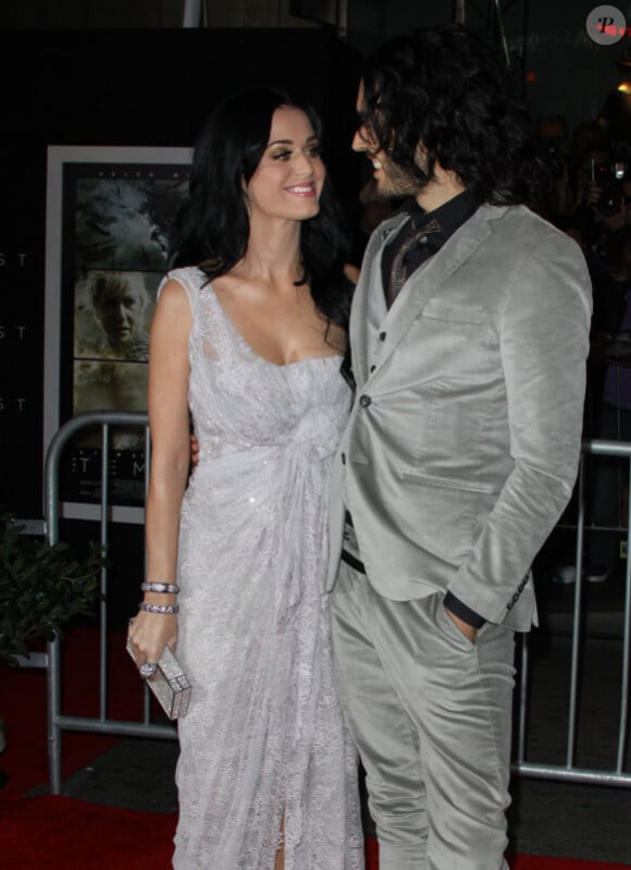 Katy Perry et Russell Brand en décembre 2010 à Londres