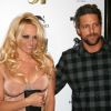 Pamela Anderson et Jon Rose étaient à Las Vegas le 31 décembre 2011, où ils ont fêté l'entrée en 2012.