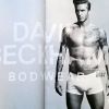 David Beckham exhibe ses tatouages et son corps musclé pour David Beckham Bodywear, ligne de sous-vêtements en collaboration avec H&M.