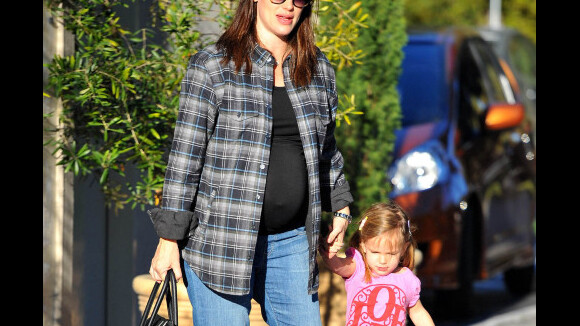 Jennifer Garner, enceinte, et sa petite Seraphina débordent d'amour