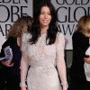 Jessica Biel, magnifique lors des Golden Globes dimanche 15 janvier à Los Angeles. La comédienne ne portait pas de bague de fiançailles...