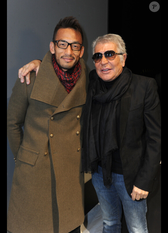 Hidetoshi Nakata et Roberto Cavalli à Milan, le 14 janvier 2012.