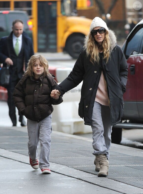 Sarah Jessica Parker et son fils James à New York, le 17 janvier 2012.