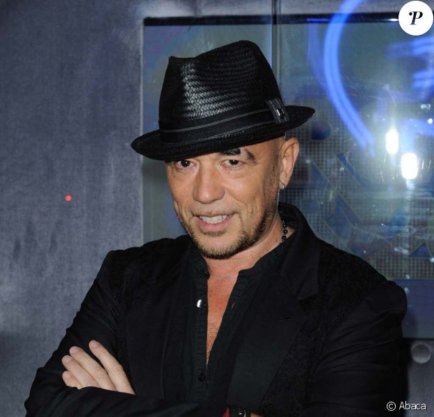 Pascal Obispo à Paris le 22 décembre 2011.