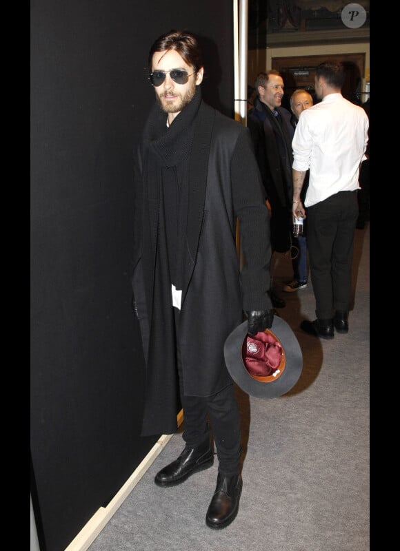 Le chanteur/acteur Jared Leto a traversé le Rhin pour assister au show Kris Van Assche à Paris, le 20 janvier 2012.