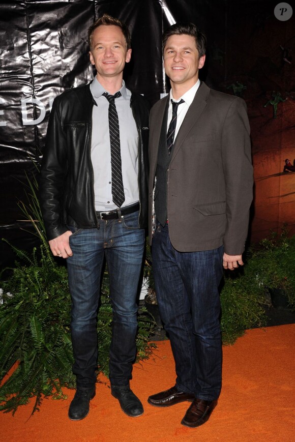 Neil Patrick Harris et David Burtka ont assisté en amoureux à la première du Cirque du Soleil à Santa Monica, le 20 janvier 2012.