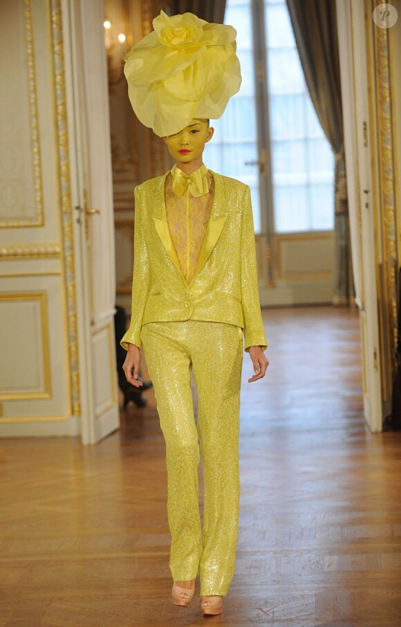 Défilé Alexis Mabille haute couture printemps-été 2012 à Paris, le 23 janvier 2012