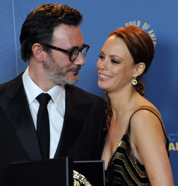 Michel Hazanavicius et Bérénice Bejo heureux lors des Directors Guild Awards, le 28 janvier 2012 à Los Angeles
