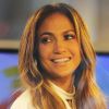 Jennifer Lopez, souriante et radieuse lors de son passage sur le plateau de l'émission Today à New York, le 30 janvier 2012.