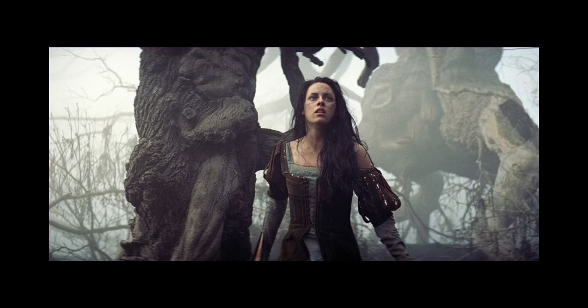 Kristen Stewart dans BlancheNeige et le Chasseur. Purepeople
