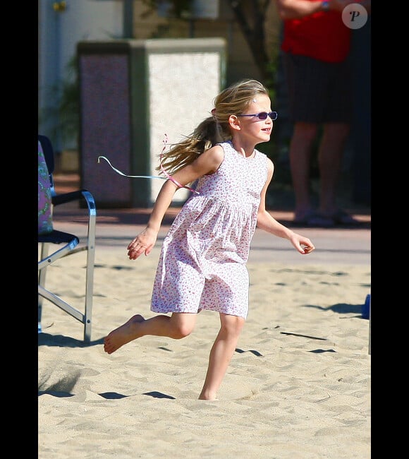 Violet la fille de Jennifer Garner et Ben Affleck à Santa Monica, le 4 février 2012.