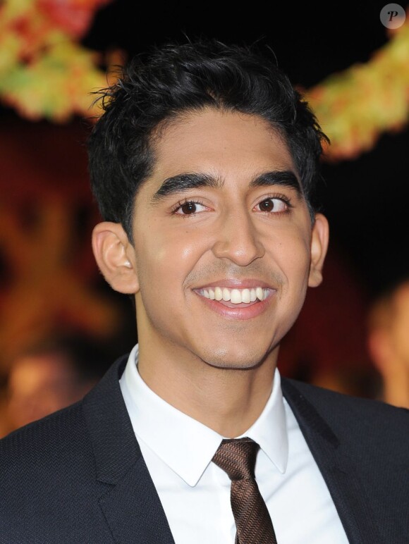 Dev Patel assistait à l'avant-première du film Indian Palace à Londres, le 7 février 2012.