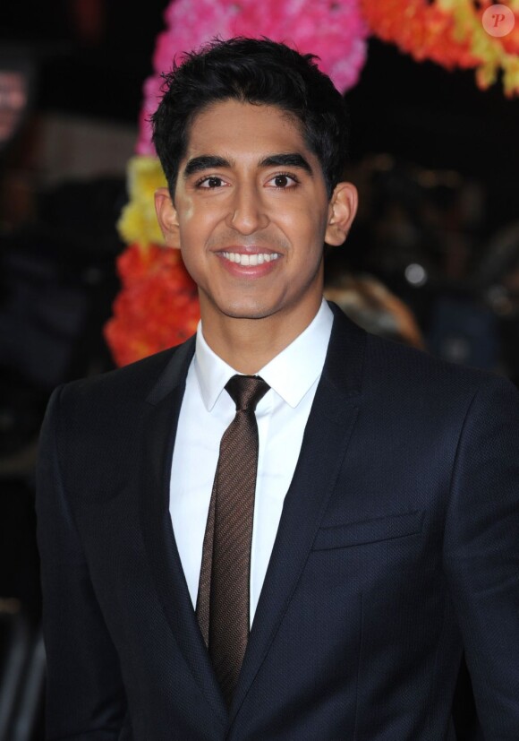Dev Patel assistait à l'avant-première du film Indian Palace à Londres, le 7 février 2012.