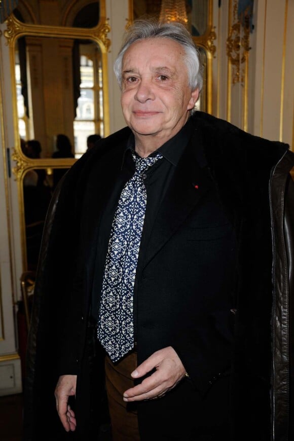 Michel Sardou au ministère de la Culture, à Paris le 8 février 2012.