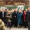 L'accueil a été très chaleureux. Le prince Charles et Camilla Parker Bowles étaient de retour à Tottenham le 9 février 2012, dans la joie, six mois après être venus dans de plus tristes circonstances, suite aux émeutes meurtrières d'août 2011.