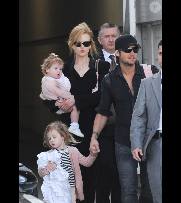 Nicole Kidman, Keith Urban et leurs deux filles Sunday Rose et Faith Margaret le 14 février 2012 à Sydney
