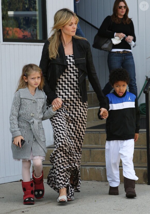 Heidi Klum et ses enfants à Los Angeles le 18 février 2012