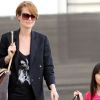 Laeticia Hallyday et sa fille Jade, très complices pour une journée shopping à Beverly Hills le 21 février 2012