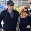 Emily Blunt et John Krasinski vont déjeuner dans un restaurant à Los Angeles, le 21 février 2012
 