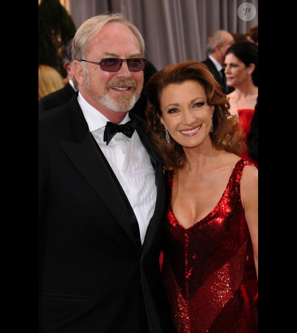 Jane Saymour et son mari James Keach à la cérémonie des Oscars, le 26 février 2012.