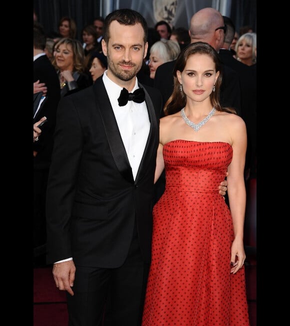 Natalie Portman et son fiancé Benjamin Millepied à la cérémonie des Oscars, le 26 février 2012.