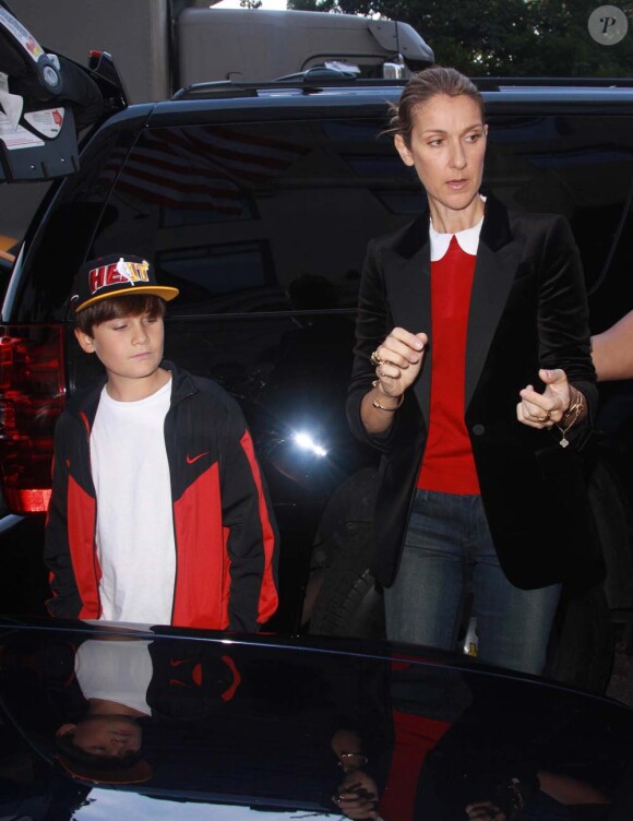 Céline Dion et son fils René-Charles à New York, le 16 septembre 2011.