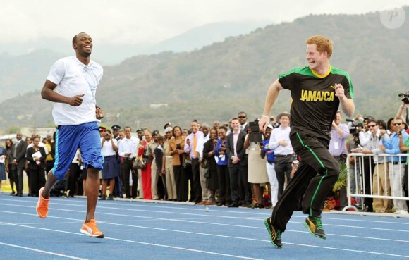 Une revanche aux JO de Londres 2012 ? Pour sa première journée de visite en Jamaïque en tant que représentant de la reine Elizabeth II pour son jubilé de diamant, 'Harry Bolt' a défié et battu le sprinteur Usain Bolt. Mais pas à la régulière.
