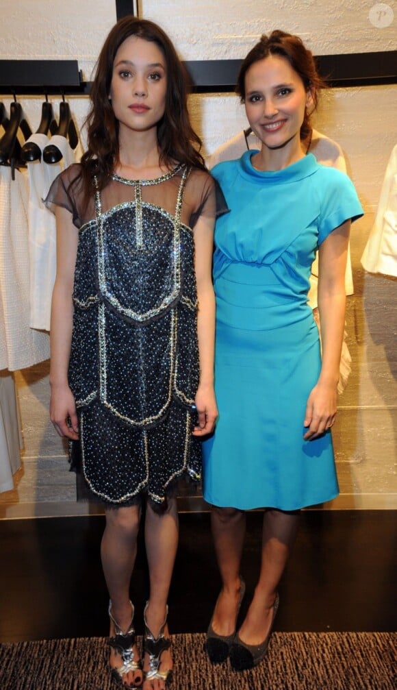 Astrid Berges-Frisbey et Virginie Ledoyen lors de l'inauguration de la boutique Chanel au 51 avenue Montaigne à Paris.