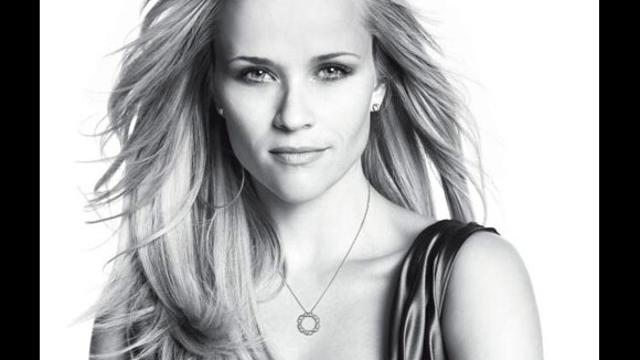 Reese Witherspoon plus glamour que jamais pour aider les femmes