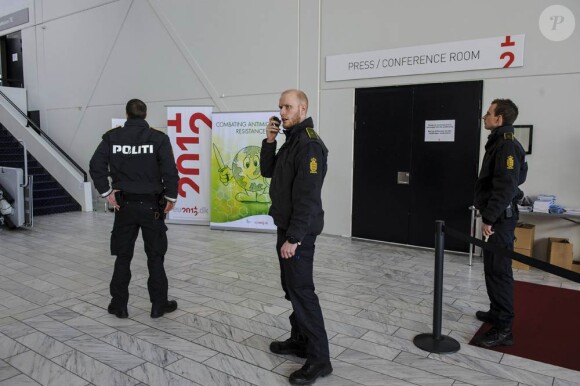 Les services de sécurité ont eu un coup de chaud lors de la conférence de la princesse Mary de Danemark au Bella Center de Copenhague le 14 mars 2012, concernant l'accoutumance aux antibiotiques.