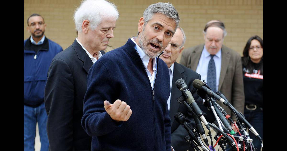 George Clooney après avoir été relâché à Washington le 16 ...