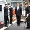 Le prince Willem-Alexander a embarqué à bord du HMS Holland le 14 mars 2012 pour escorter un artefact précieux au musée maritime de Greenwich.