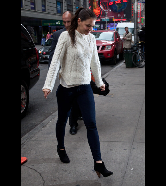 Katie Holmes dans les rues de New York, le 21 mars 2012