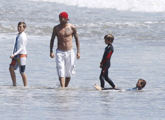 David Beckham à Malibu avec ses fils en août 2011 : la Californie a vraiment des bons côtés.